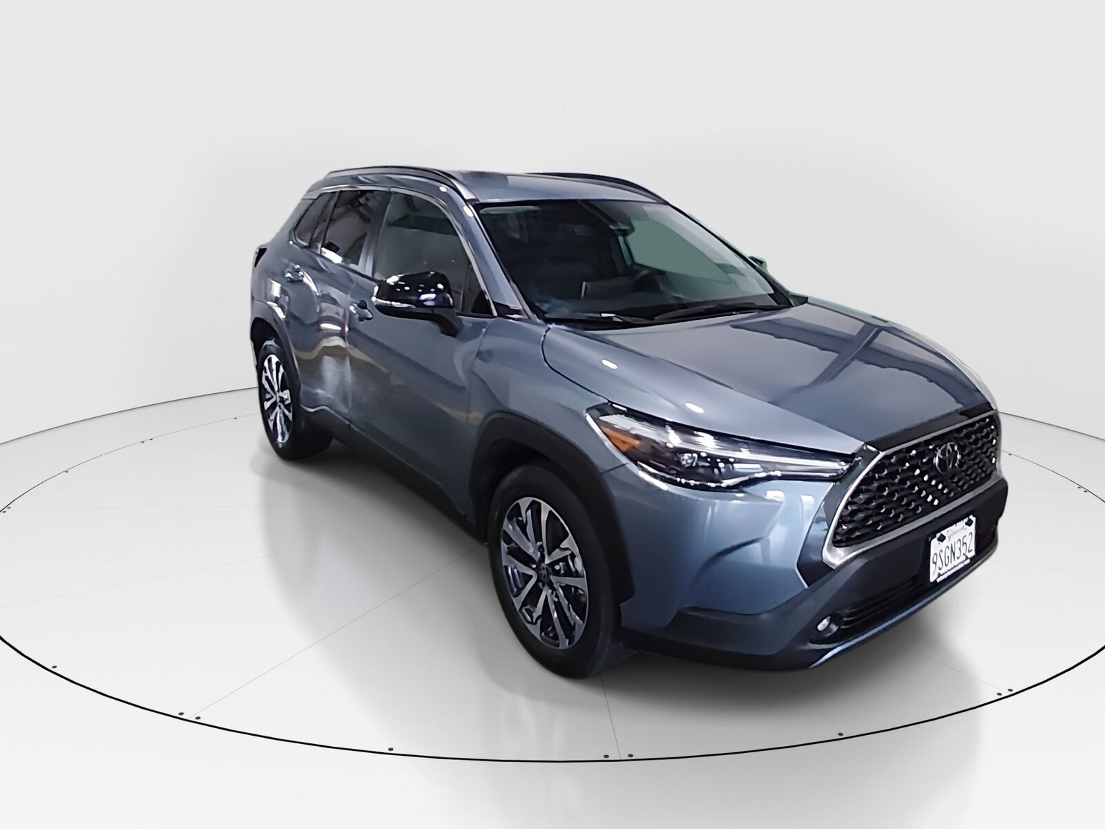 2025 TOYOTA COROLLA