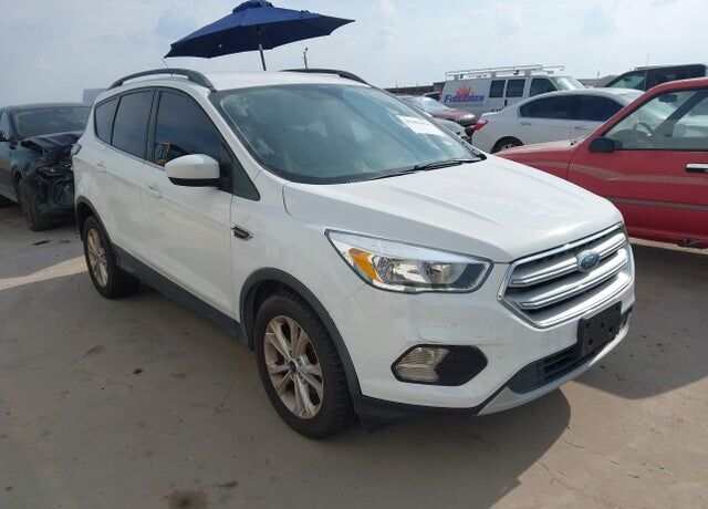 2018 FORD Escape