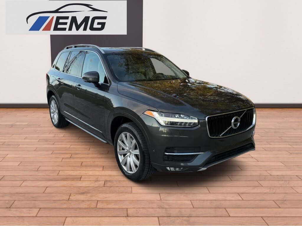 2018 VOLVO XC90