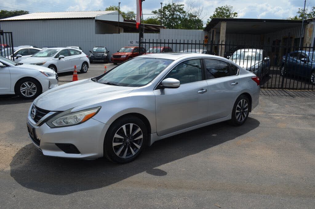 2016 NISSAN Altima
