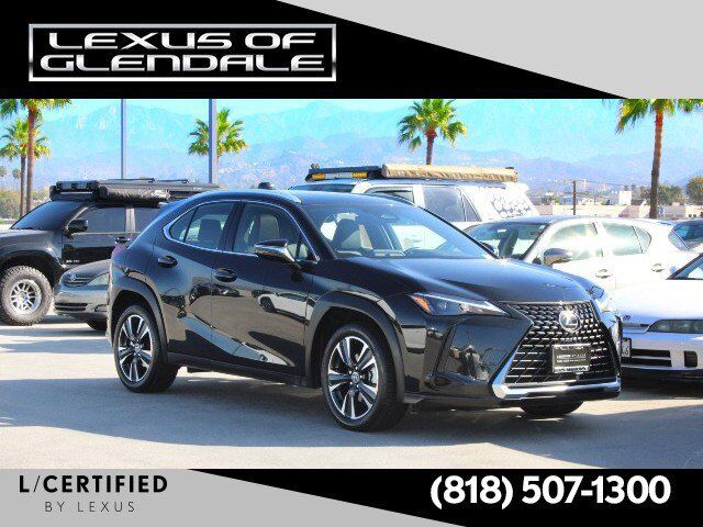 2025 LEXUS UX