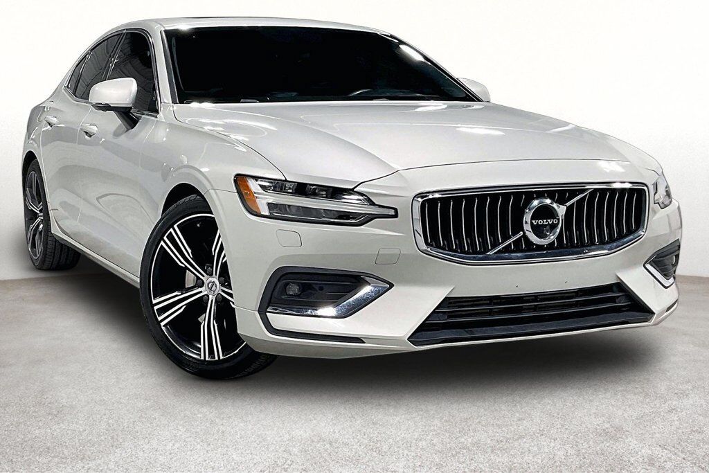 2019 VOLVO S60