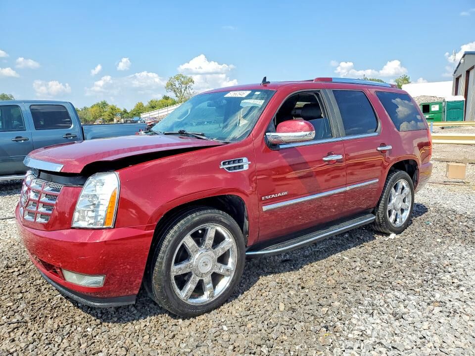 2010 CADILLAC Escalade