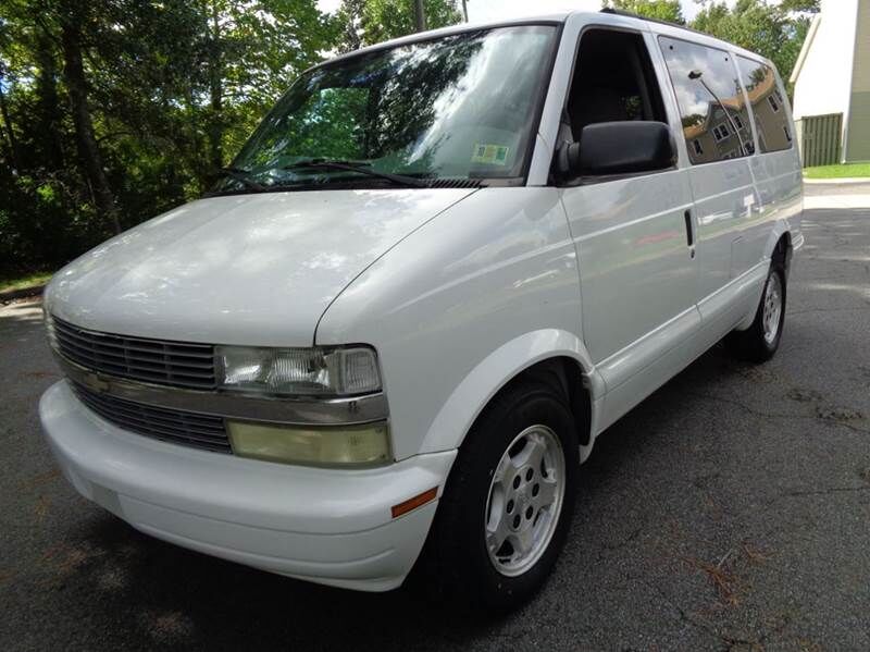 2004 CHEVROLET Astro Van