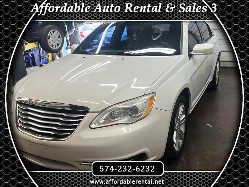 2012 CHRYSLER 200