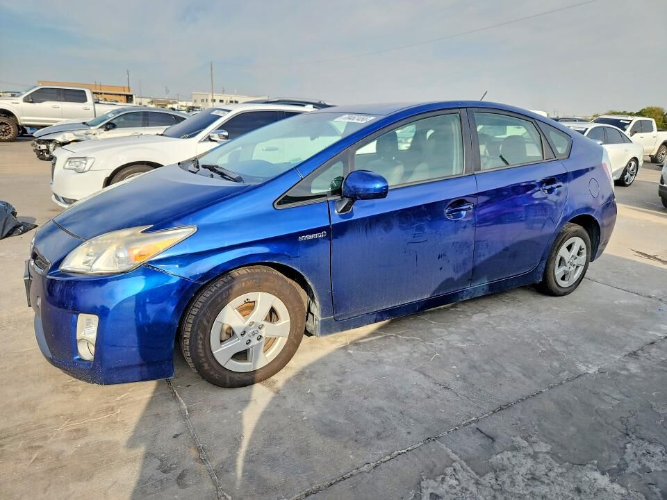 2011 TOYOTA PRIUS