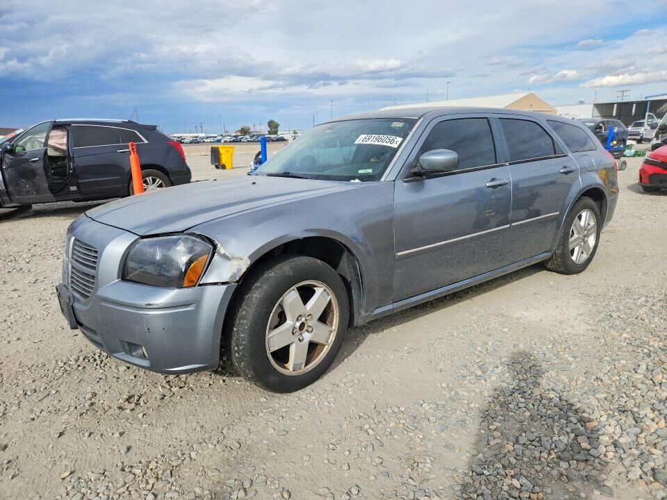 2006 DODGE Magnum