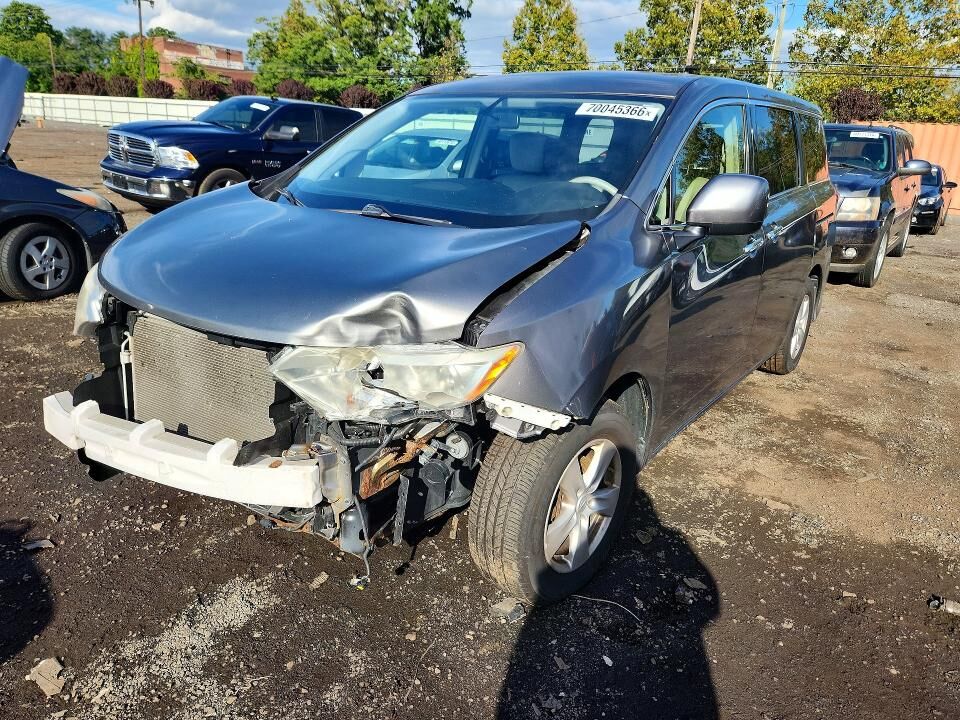 2015 NISSAN Quest