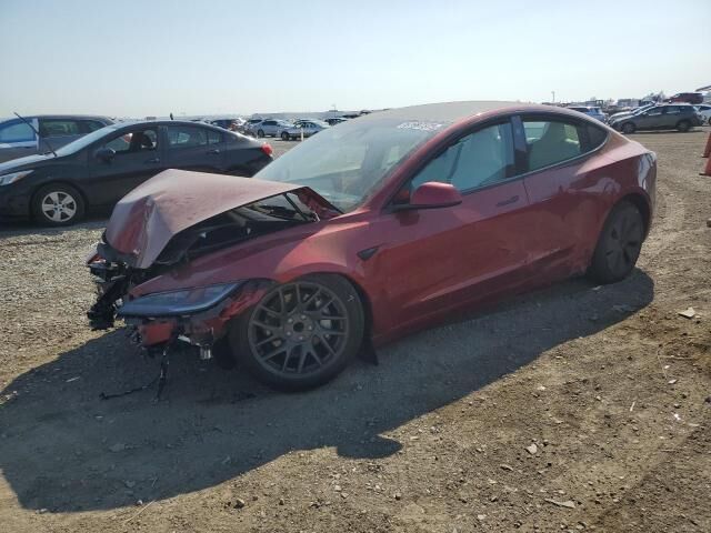 2025 TESLA Model 3