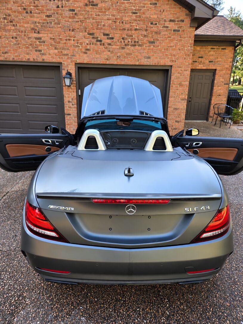 2017 Mercedes-Benz SLC-Class