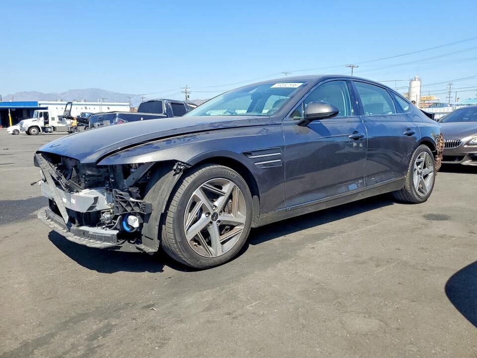 2025 GENESIS G80