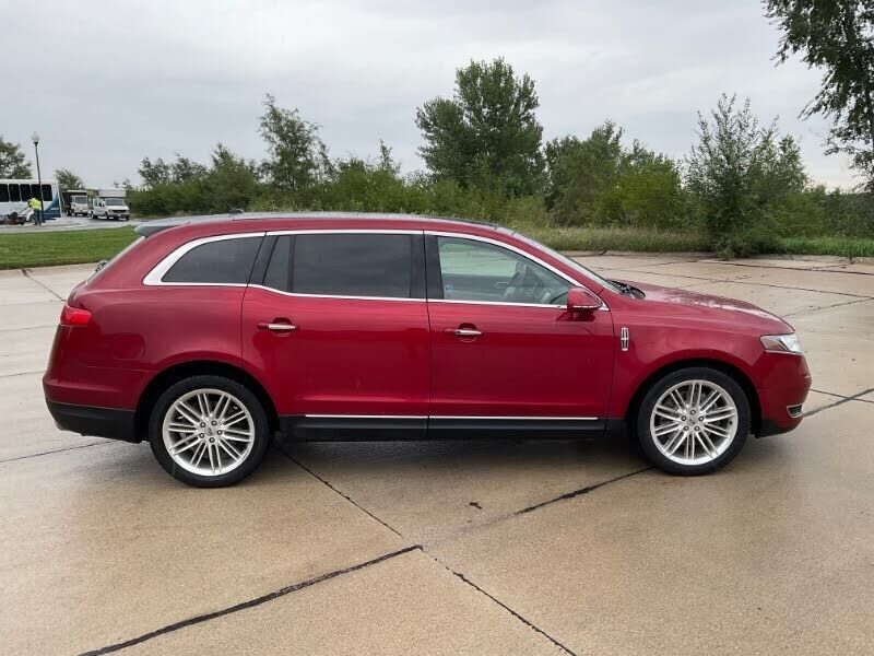 2014 LINCOLN MKT