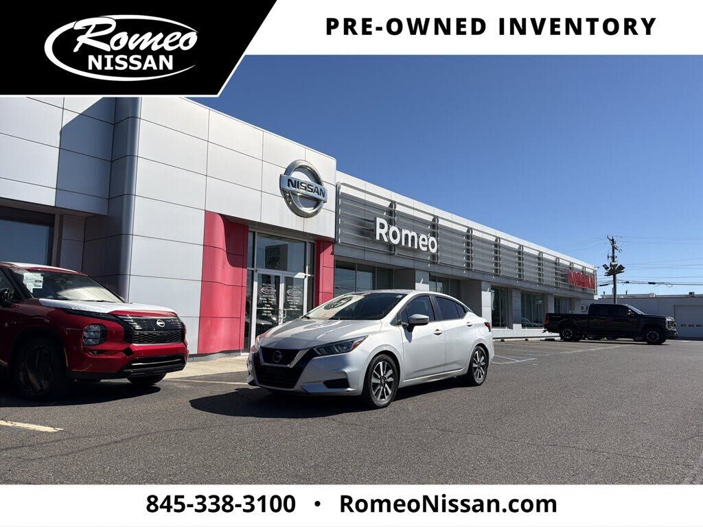 2020 NISSAN Versa