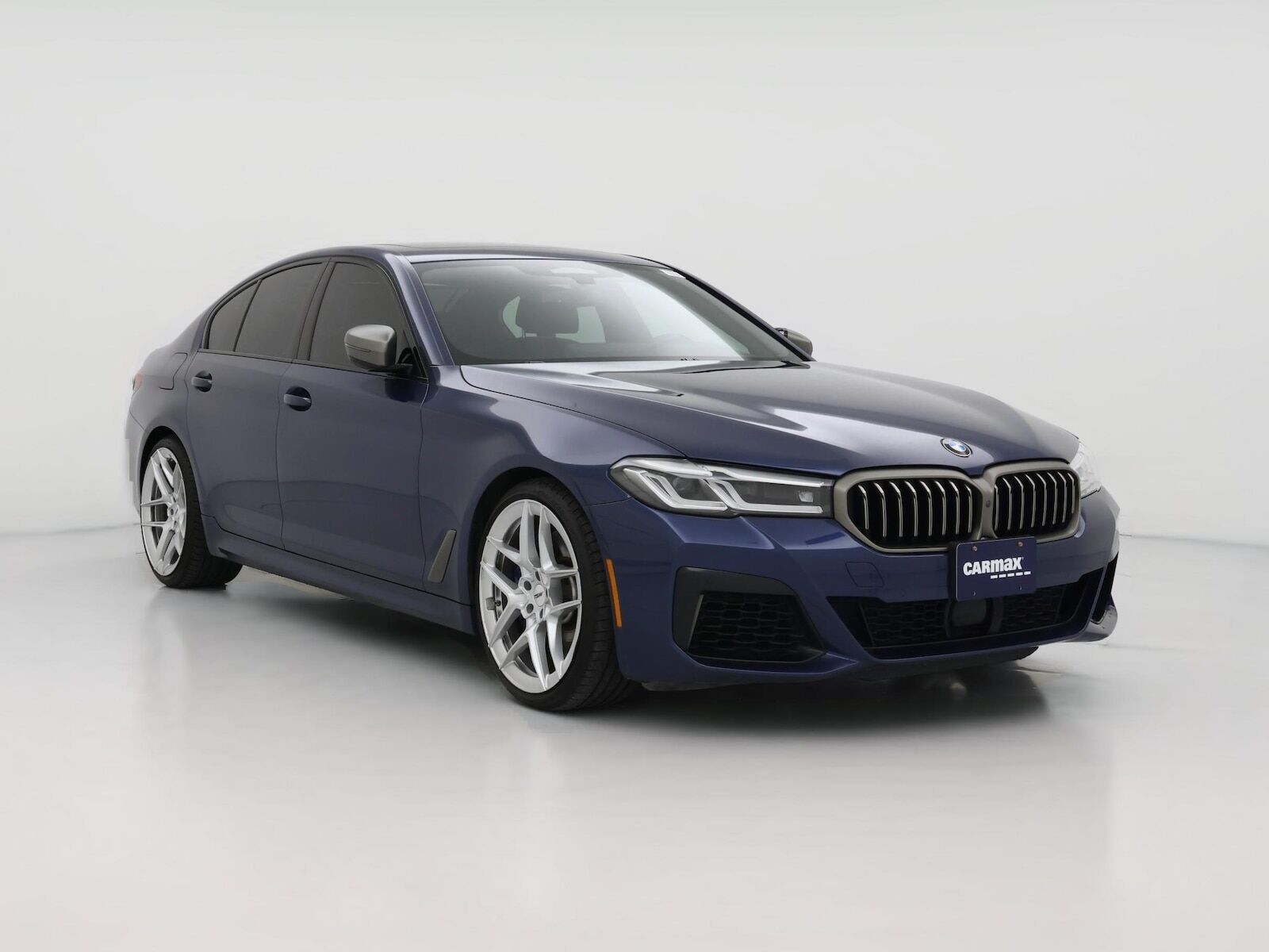 2022 BMW M5