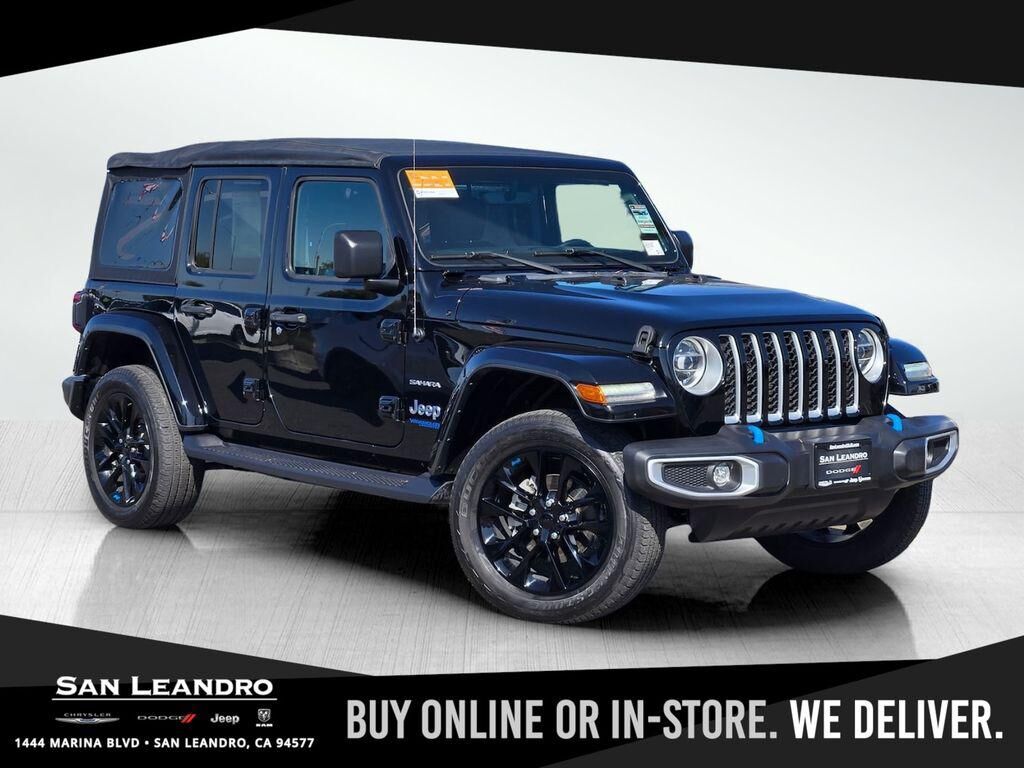 2022 JEEP Wrangler