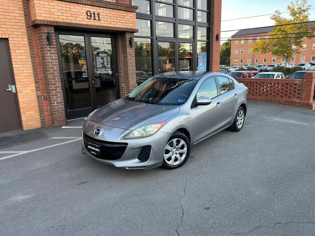 2013 MAZDA Mazda3