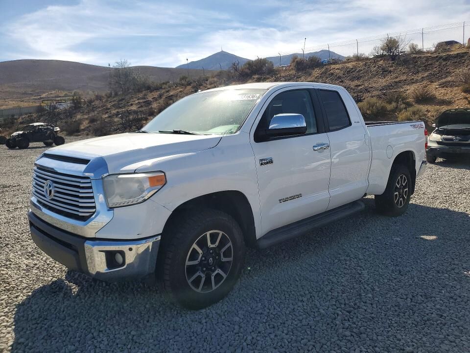 2015 TOYOTA Tundra