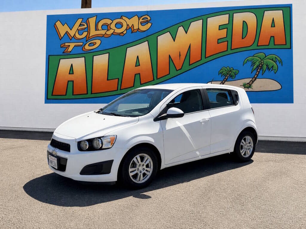 2013 CHEVROLET Sonic