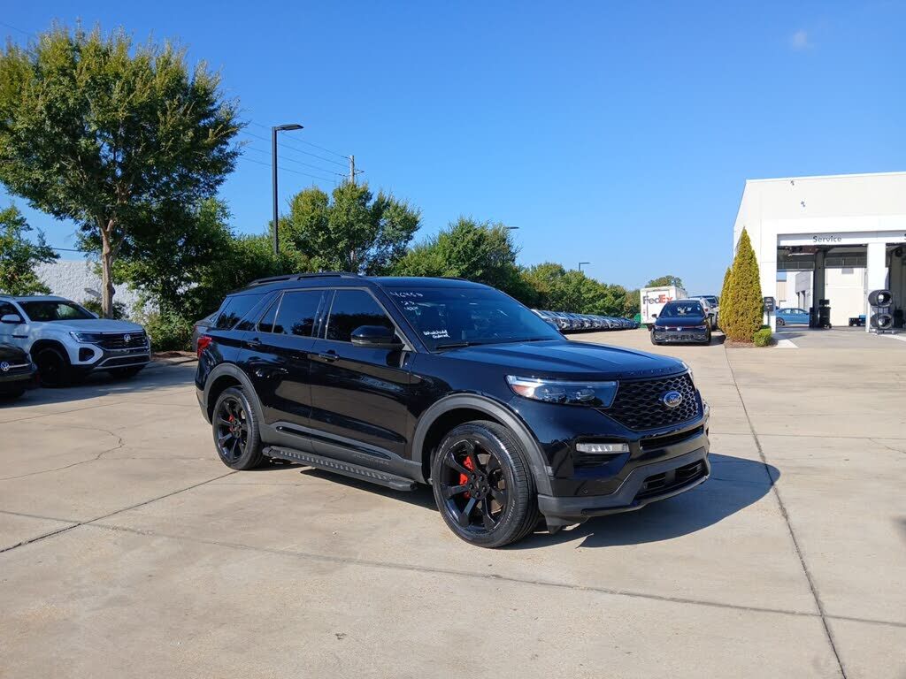2023 FORD Explorer