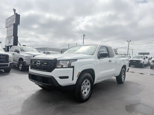 2024 NISSAN Frontier