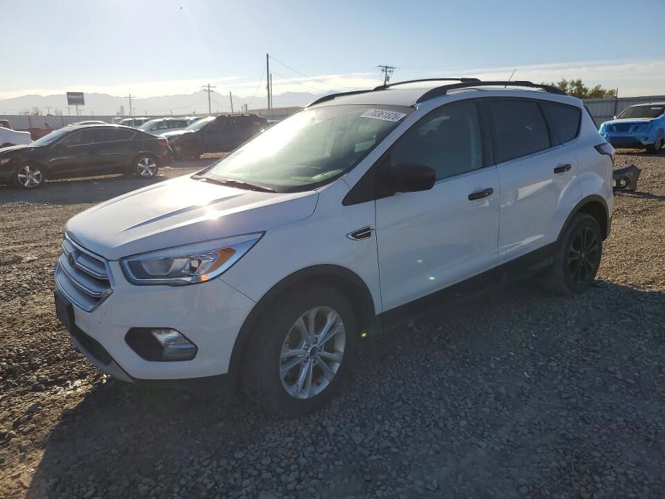 2017 FORD Escape