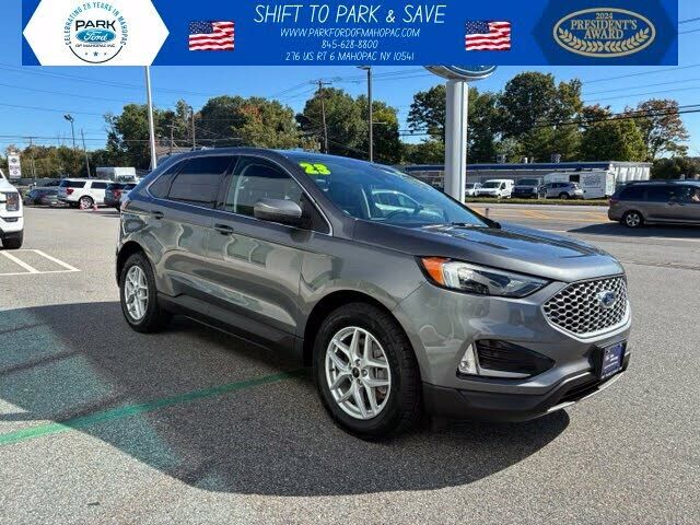 2023 FORD Edge