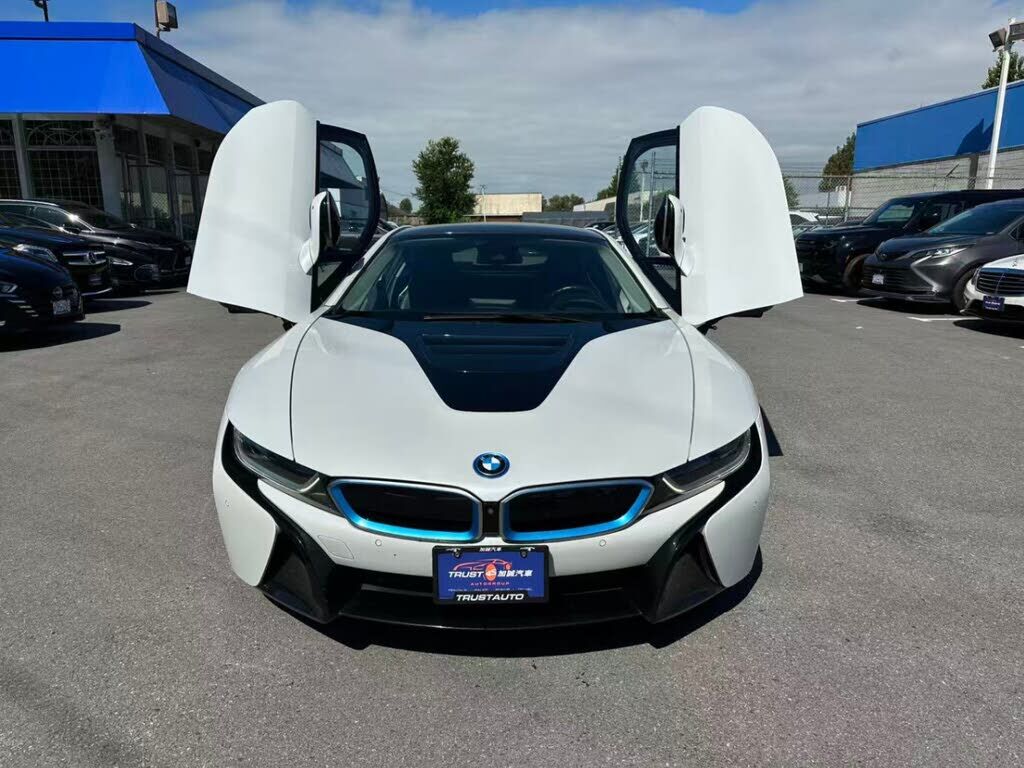 2019 BMW i8