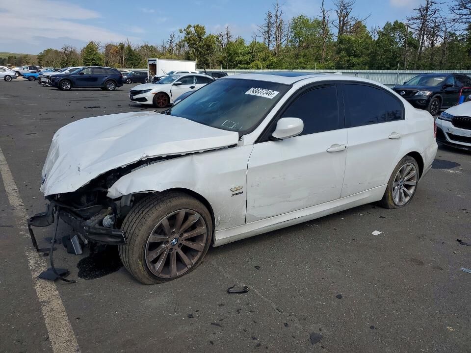 2011 BMW 3 Series