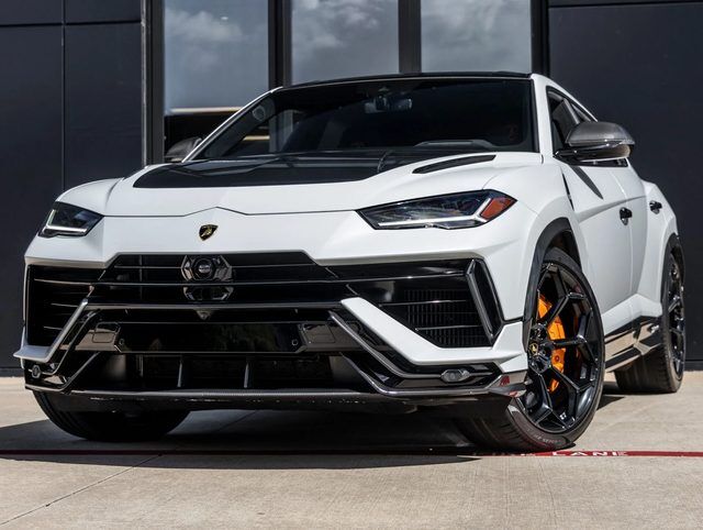 2024 LAMBORGHINI URUS