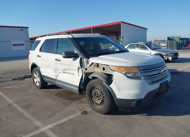 2011 FORD Explorer