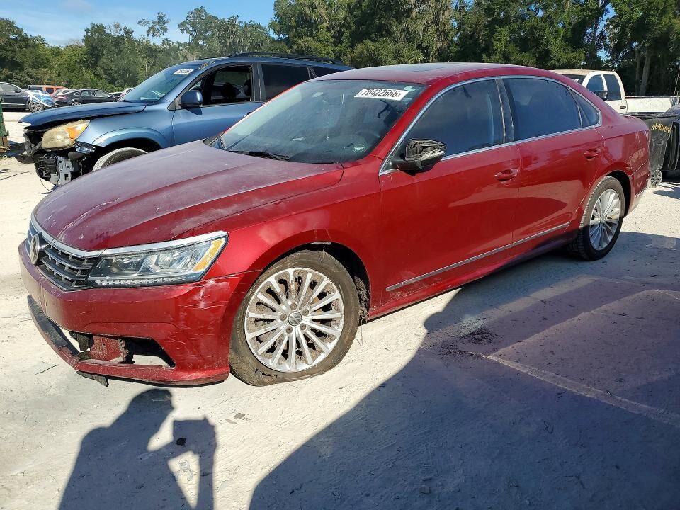 2017 VOLKSWAGEN Passat