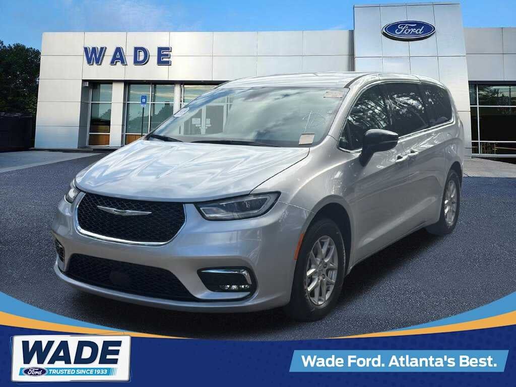 2024 CHRYSLER Pacifica