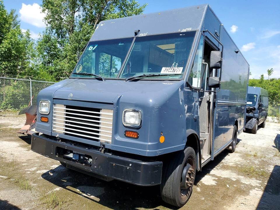 2020 FORD Commercial Chassis
