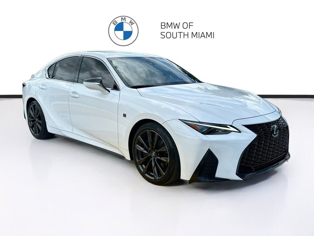 2024 LEXUS IS