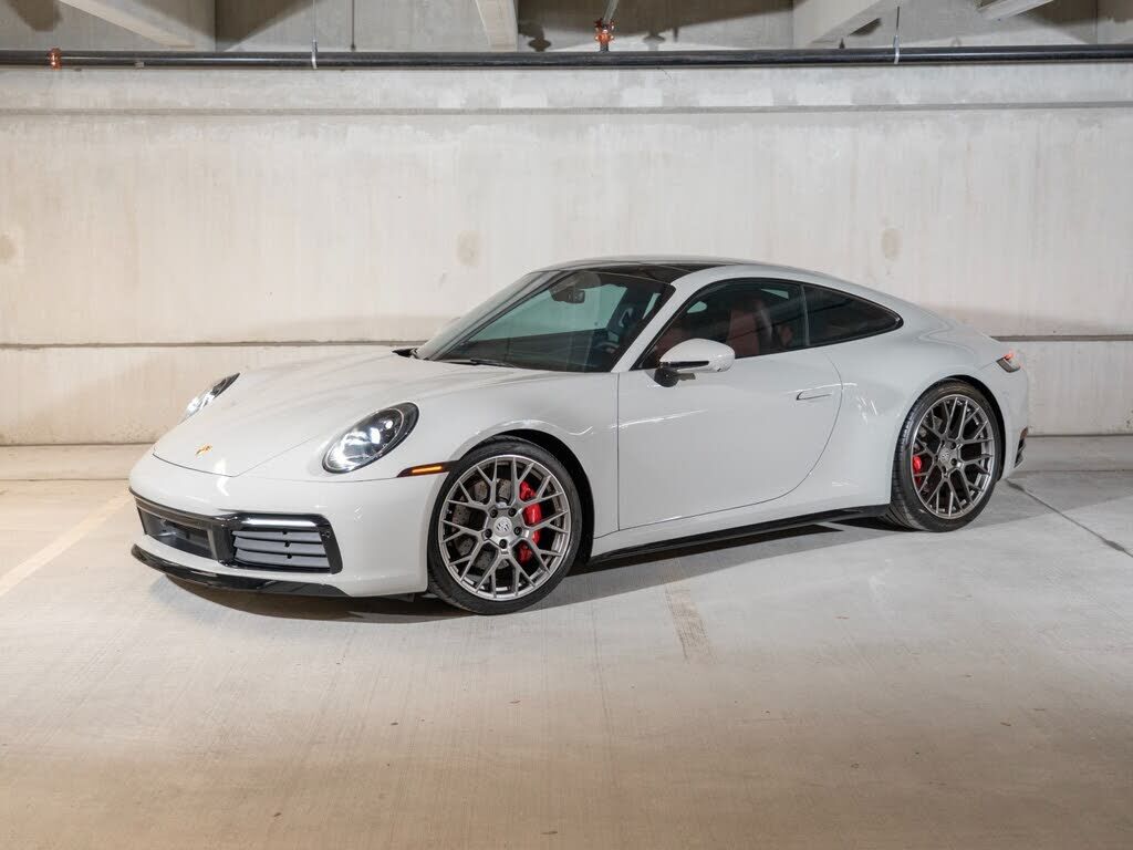 2024 PORSCHE 911