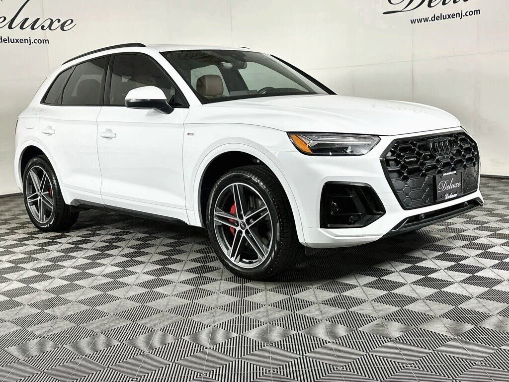2025 AUDI Q5 e