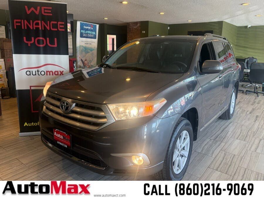 2013 TOYOTA Highlander