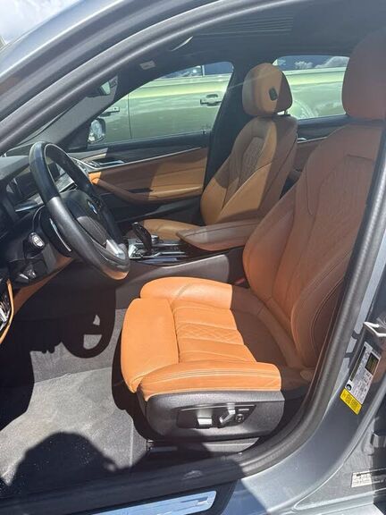 2023 BMW 540i