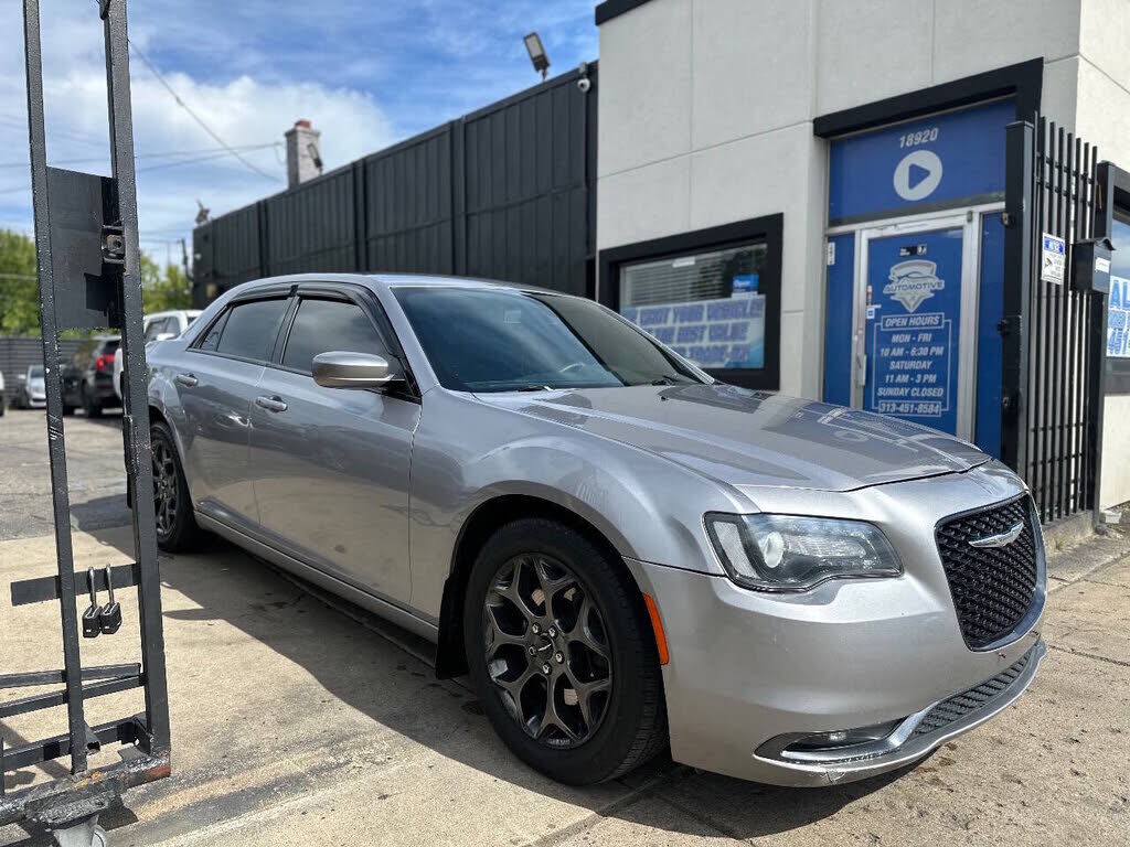 2018 CHRYSLER 300
