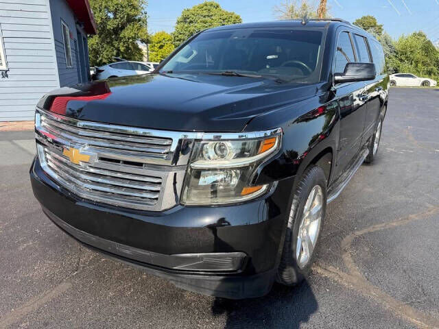 2015 CHEVROLET Suburban