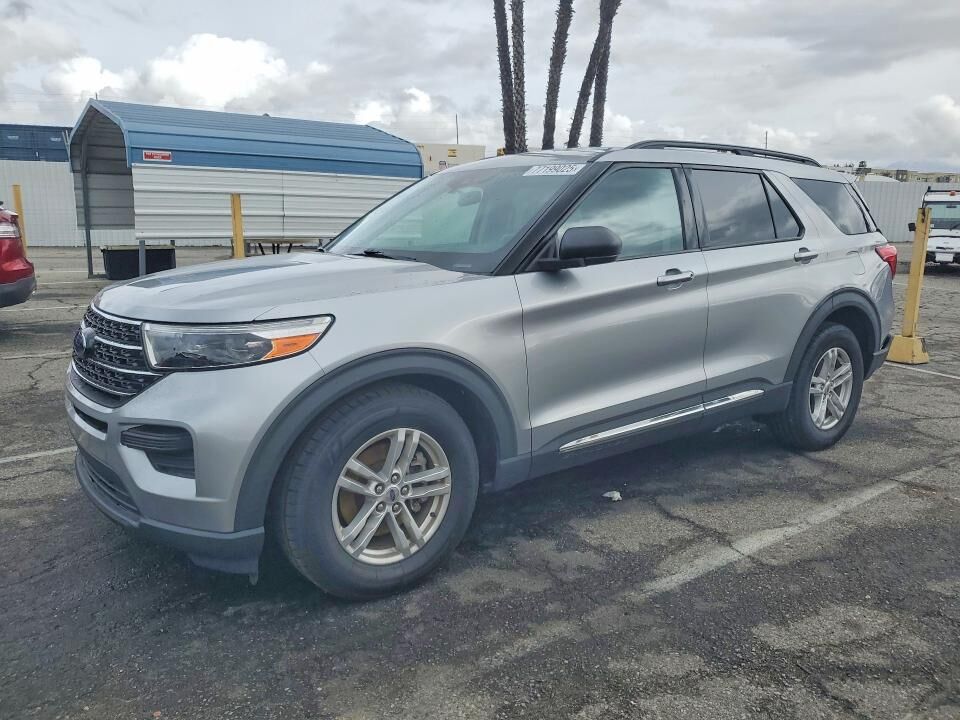2021 FORD Explorer