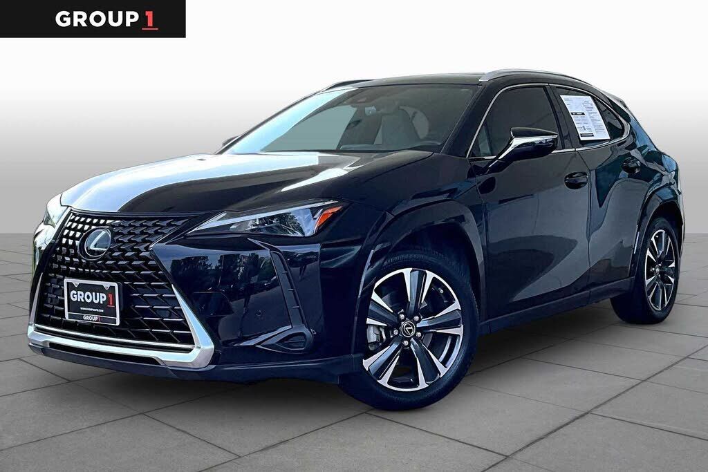 2024 LEXUS UX