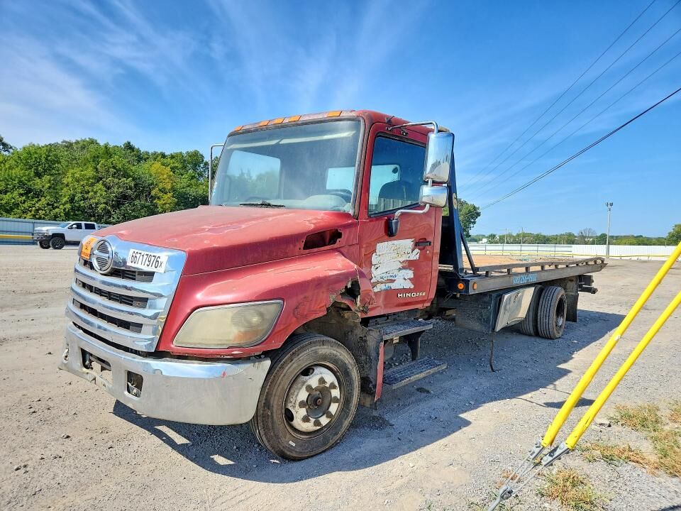 2012 HINO Incomplete Vehicle