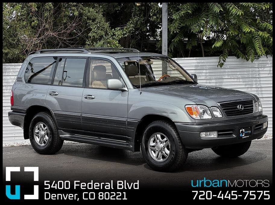 2002 LEXUS LX