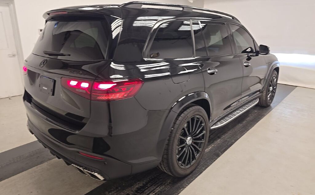 2025 Mercedes-Benz GLS-Class