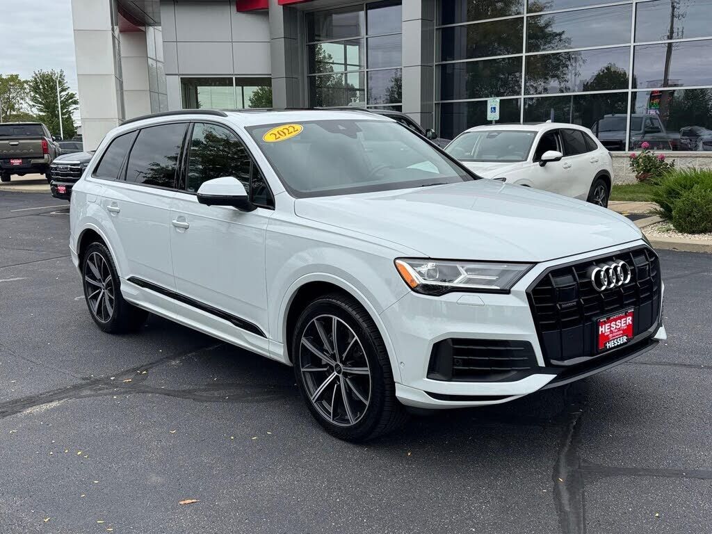 2022 AUDI Q7