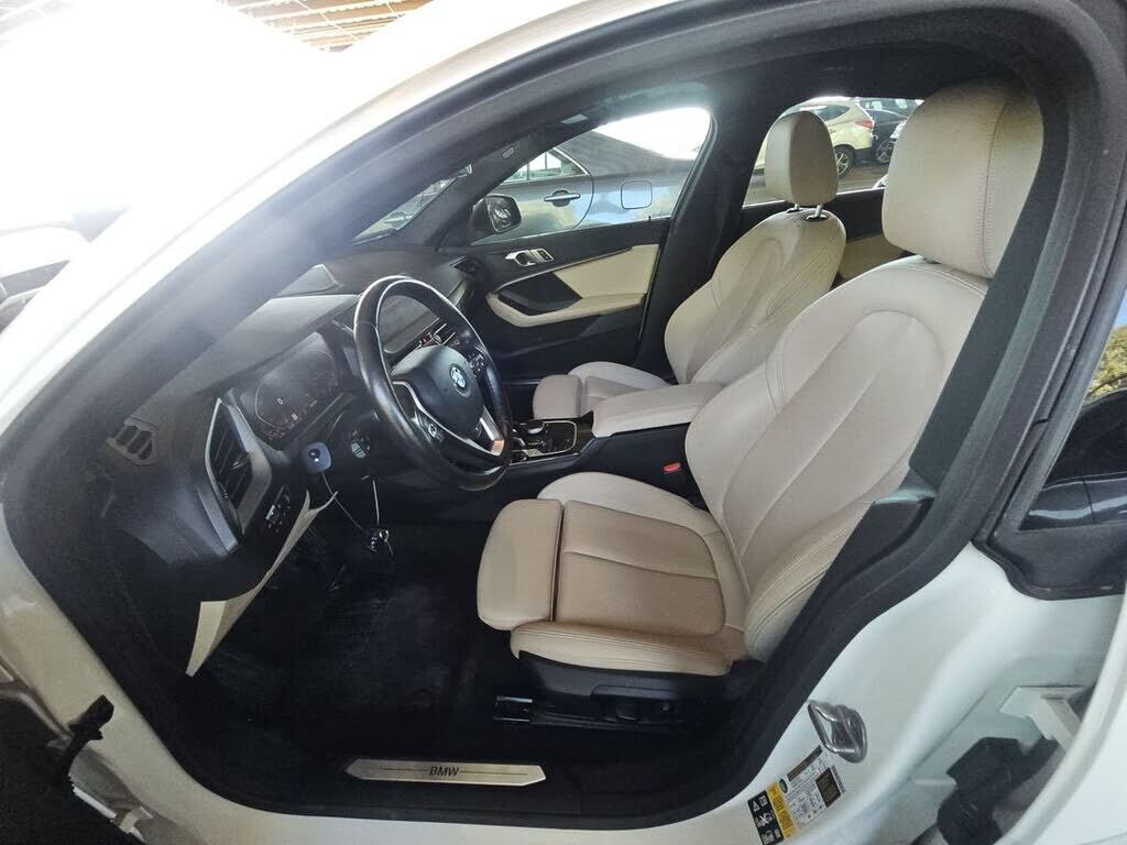 2022 BMW 228i