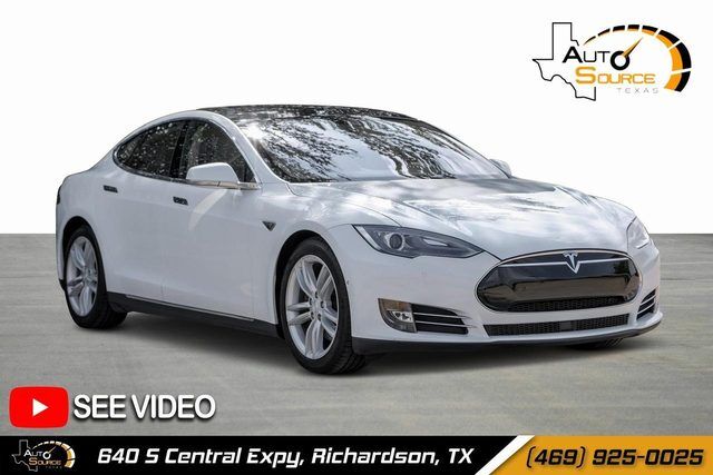 2016 TESLA Model S