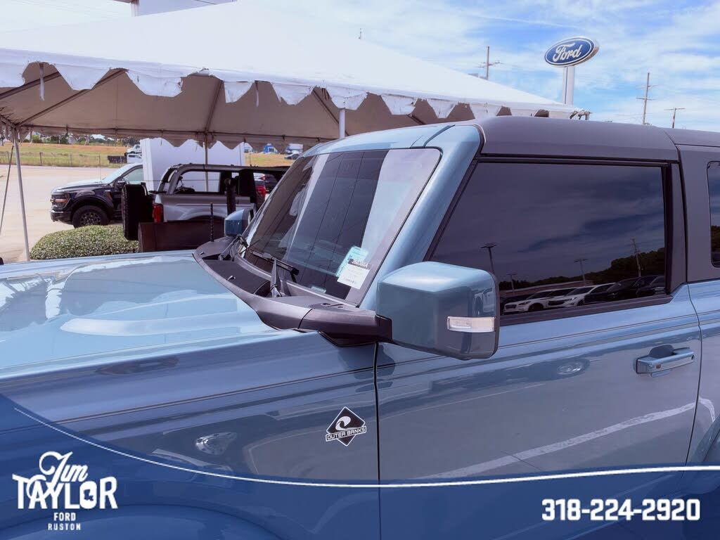 2023 FORD Bronco