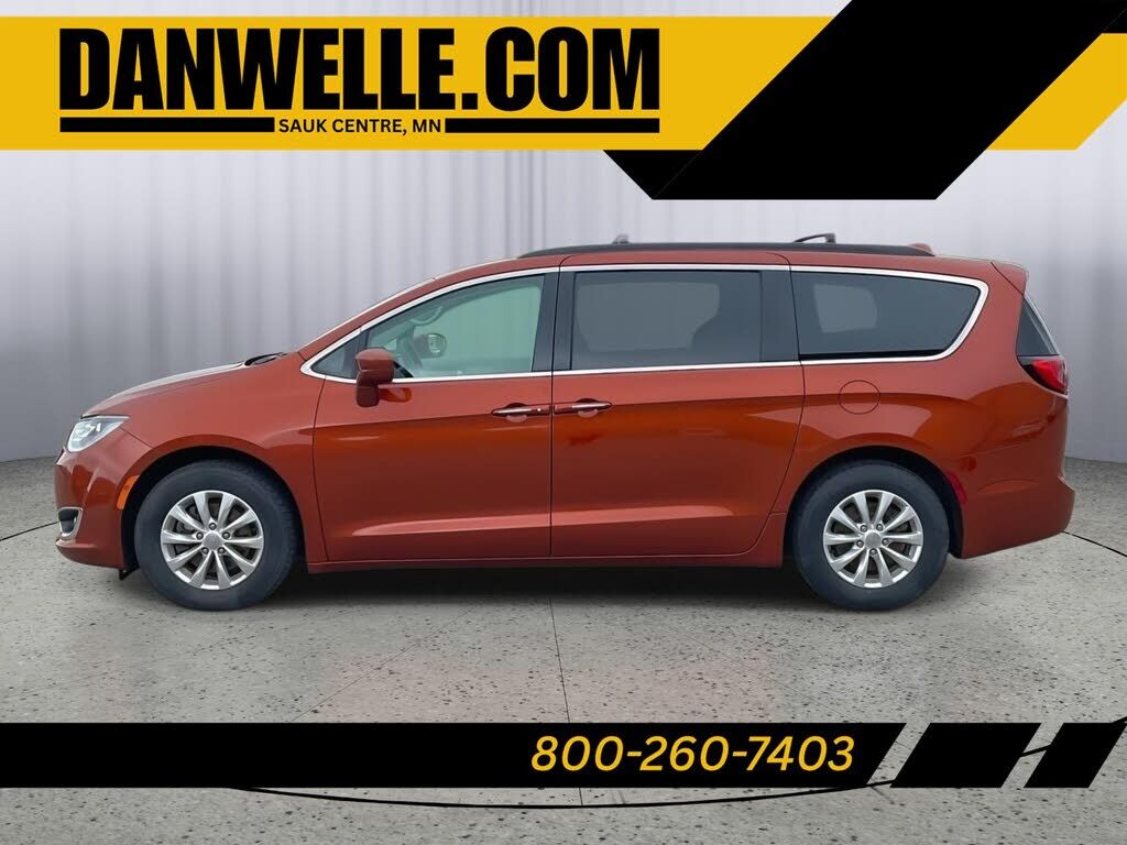 2018 CHRYSLER Pacifica